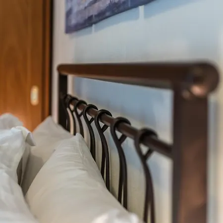 Grikos Hotell 2*