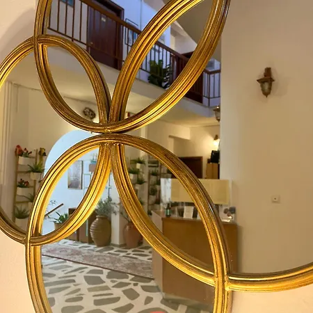 Hotel Grikos 2*