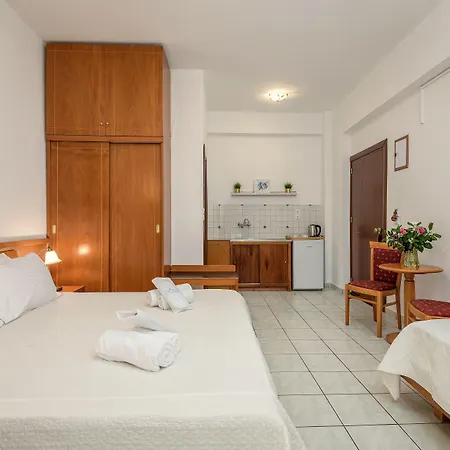 Grikos Hotell 2*